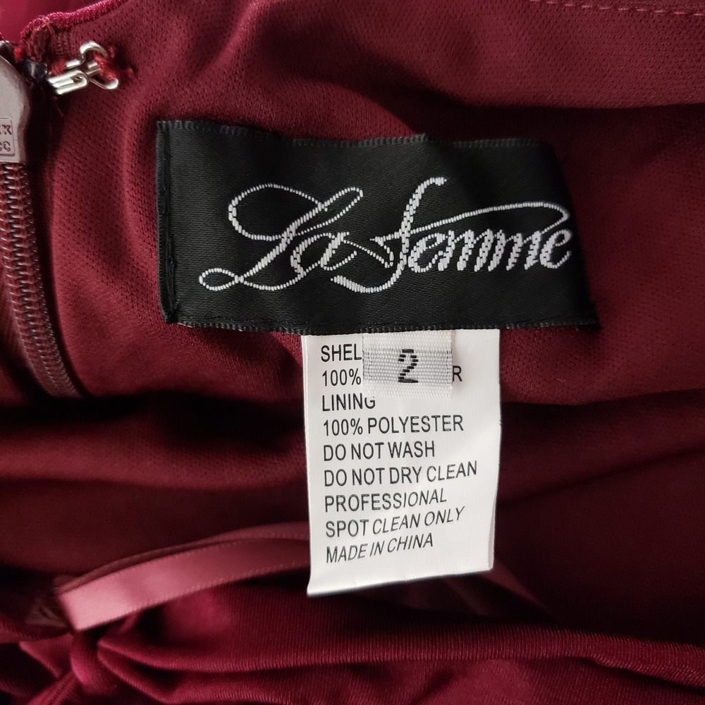 La Femme Burgundy Ruched Open Back V-Neck Formal Gown Dress Size 2 - Picture 9 of 11
